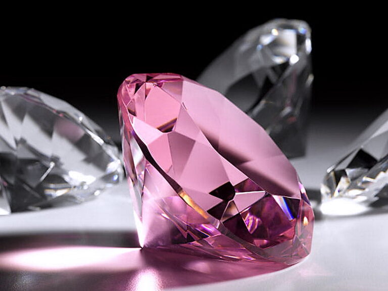 Pink Diamonds Price Guide for Private Investors and Collectors